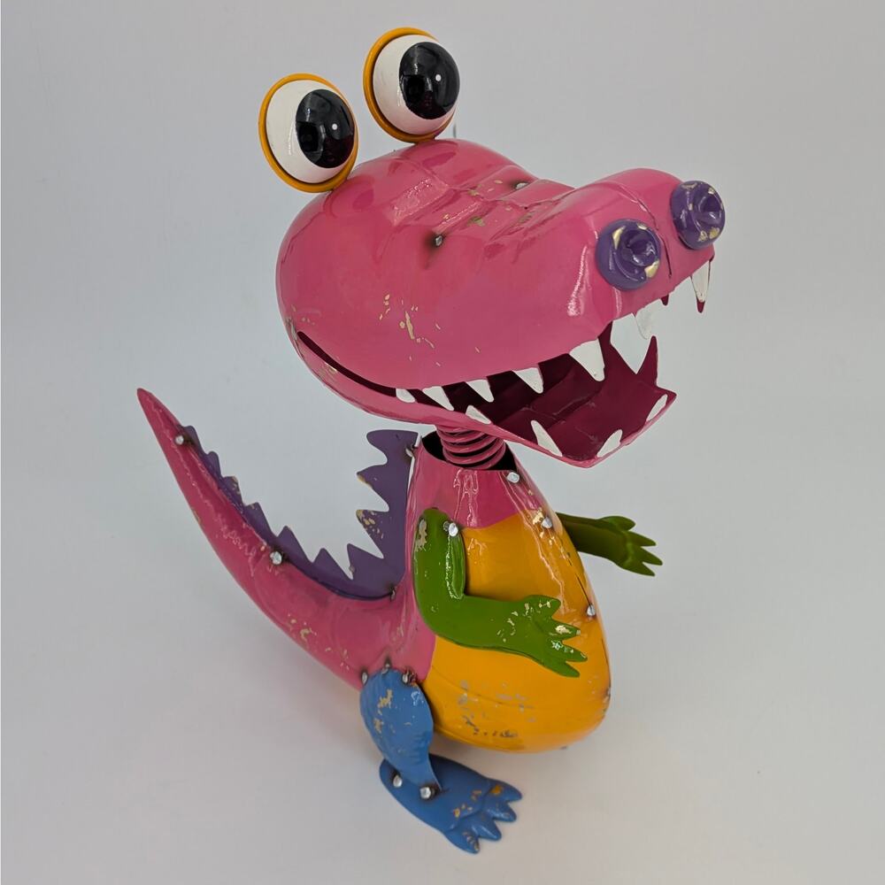 Metal Alligator Sculpture Garden Statue Hand Painted Enameled Weatherproof Croc
